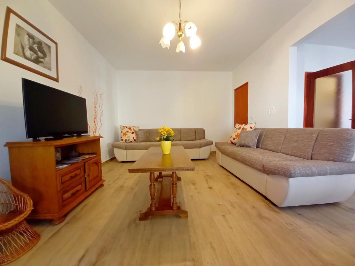 Apartments Tina & Denis Pula Luaran gambar